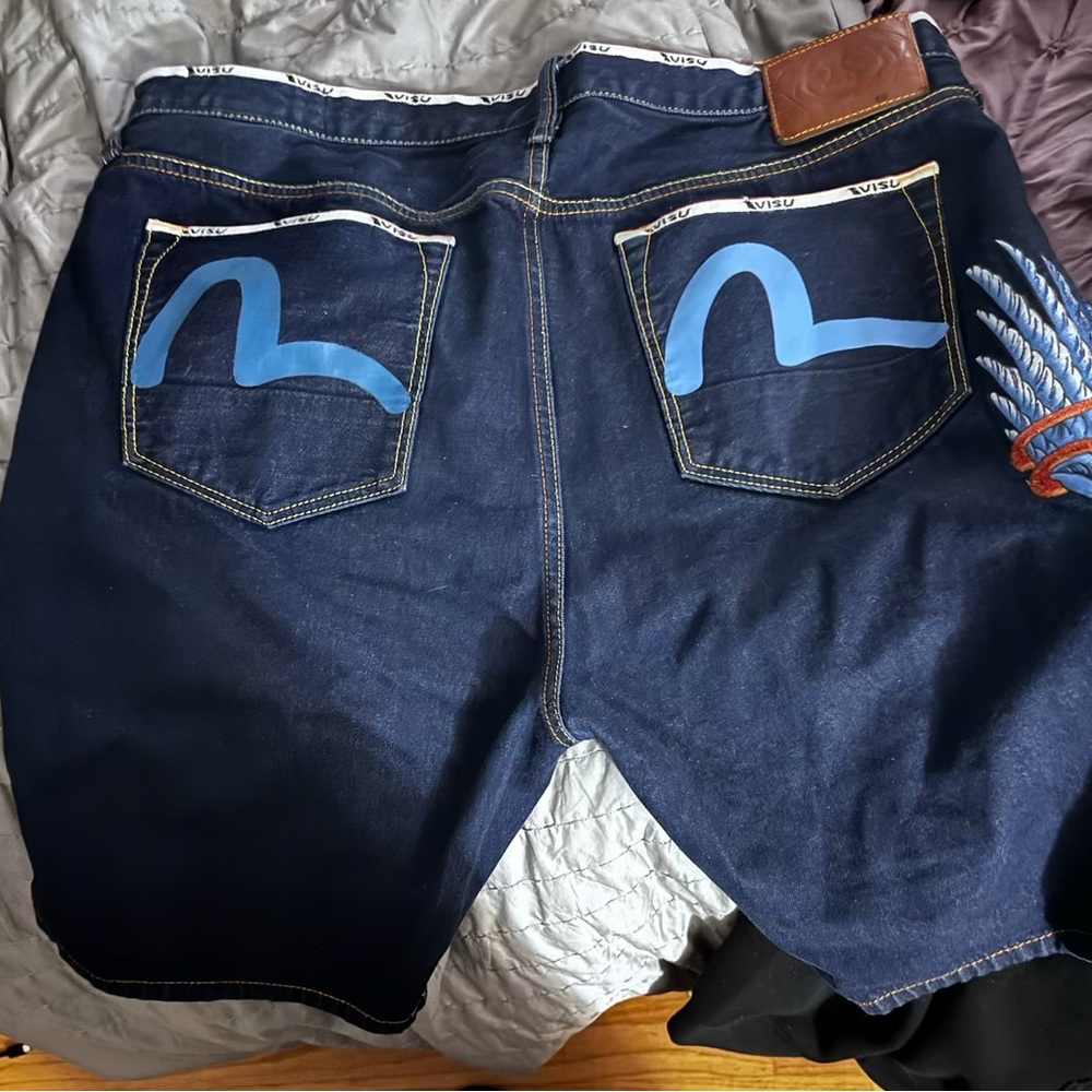 Evisu - Picture 3 of 3